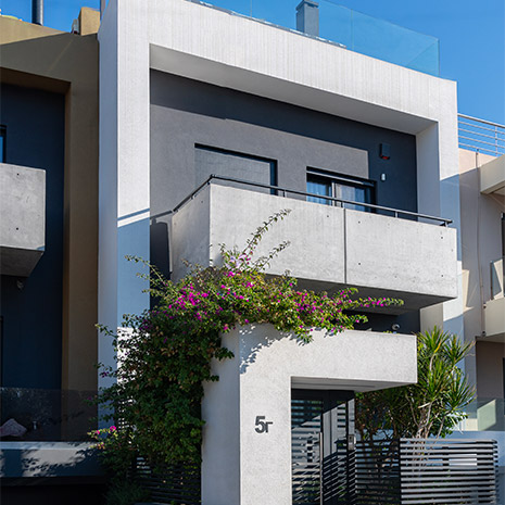 ΠΟΛΥΚΑΤΟΙΚΙΑ ΣΤΟΝ ΑΛΙΜΟ